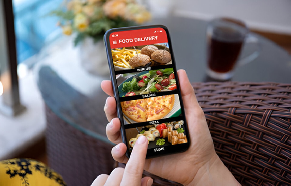 Why PR Is Crucial for Your Restaurant’s Online Reputation?